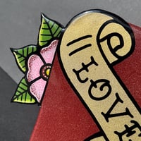 Image 2 of TRAD HEART - PINK FLOWERS