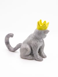 Image 2 of Medieval Crowned Cat