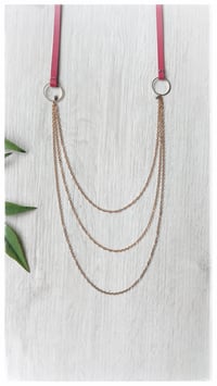 Image 3 of I FILI collana - Rosso fragola CASCATA Gold