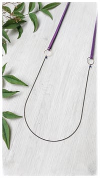 Image 5 of I FILI collana - viola ESSENZIALE bronzo