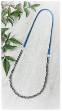 Image 5 of I FILI collana - Azzurro CONTEMPORANEA ziggy