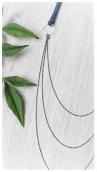 Image 4 of I FILI collana - Blu CASCATA Gunmetal