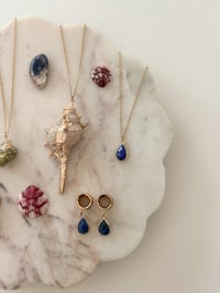Image 2 of Lapis Siren Tears (Gold)