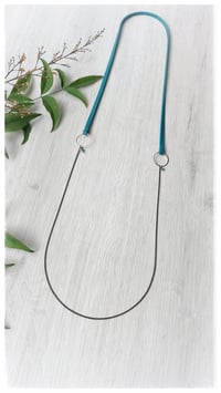 Image 3 of I FILI collana - verde smeraldo ESSENZIALE bronzo