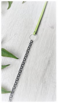Image 6 of I FILI collana - Verde acido CONTEMPORANEA ziggy