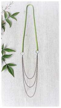 Image 2 of I FILI collana - Verde Acido CASCATA Gunmetal