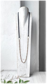 Image 1 of I FILI collana - CIRCUS nera