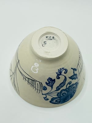 Image of Waveney Valley Willow vessel (#562)