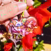★ ROUGE & KNUCKLES RAINBOW KEYCHAIN ★