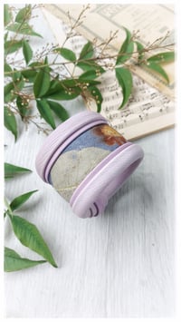 Image 12 of Bracciale bangle artigianale in pelle ANTIOPE KING - Indaco Infinito