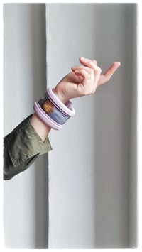 Image 14 of Bracciale bangle artigianale in pelle ANTIOPE KING - Indaco Infinito