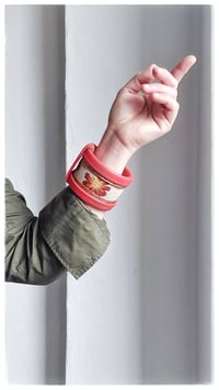 Image 14 of Bracciale bangle artigianale in pelle ANTIOPE KING - Flora Intenso