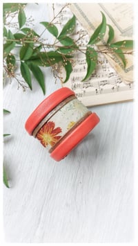 Image 12 of Bracciale bangle artigianale in pelle ANTIOPE KING - Flora Intenso