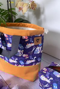 Image 2 of Sac à Projets taille M, 2 poches avant transparentes : Chatons et pelotes