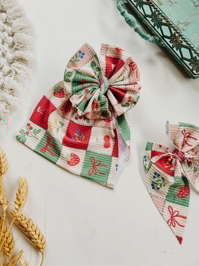 Image of BERRY PATCHWORK