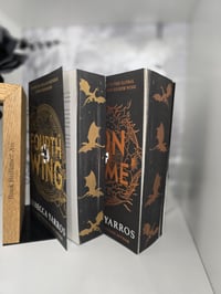 Image 1 of Rebecca Yarros | Fourth Wing | Iron Flame | Paperback | Sprayed Edges