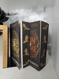 Image 4 of Rebecca Yarros | Fourth Wing | Iron Flame | Paperback | Sprayed Edges