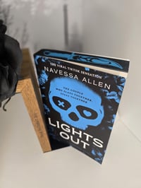 Image 3 of Navessa Allen | Lights Out | Paperback 