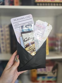Image 5 of Sprayed Edge Blind Date With A Book 