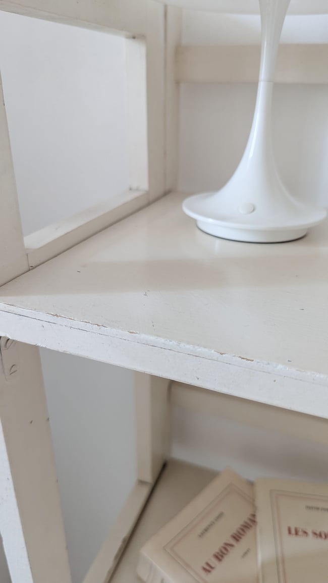 Étagère de bouquiniste crème 