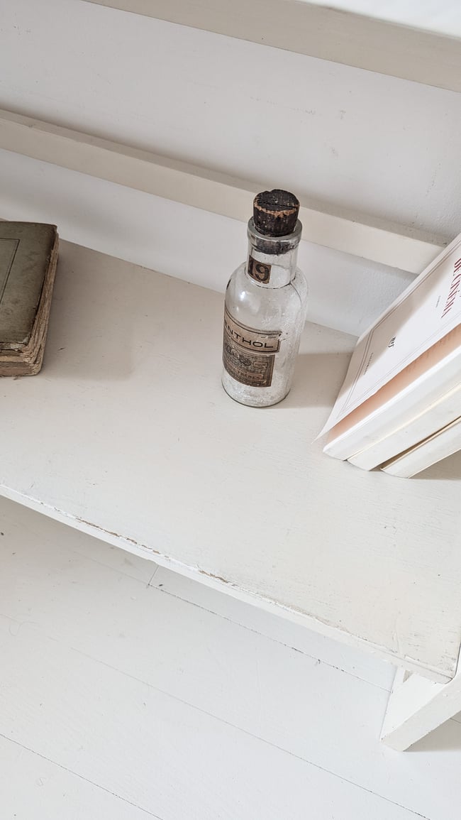 Étagère de bouquiniste crème 