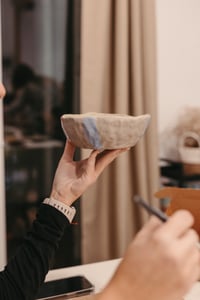 Image 3 of TALLER: crea la teva tassa o bol de ceràmica