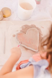 Image 1 of TALLER: Ceràmica i Família (KIDS)