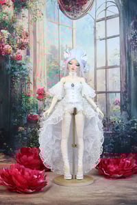 Image 1 of Handmade Set for Minifee Doll - white