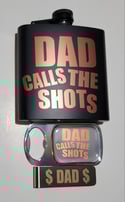 Drinkware GiftSet "Dad Calls The Shots"