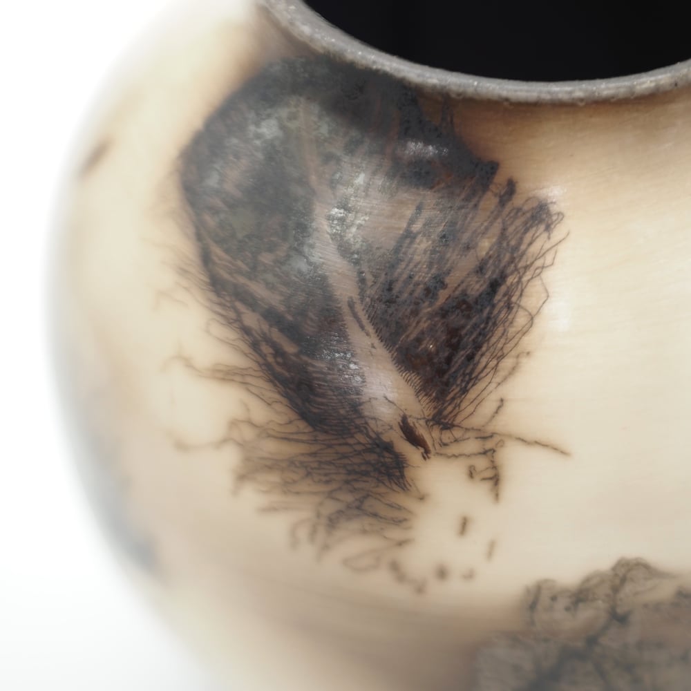 Image of Ghost Feather Raku Pot 011