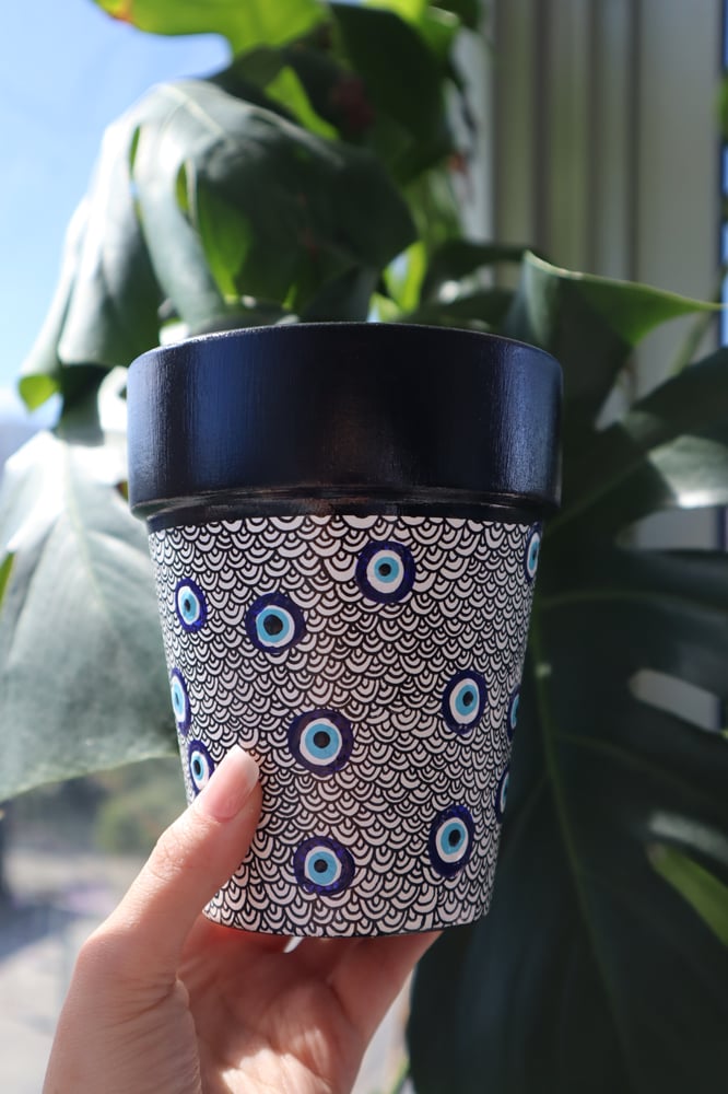 Image of planter 006 