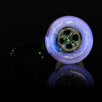 Image 4 of ROSE QUARTZ > ICY WHITE SATIN / ATLANTIS 18MM SLIDE