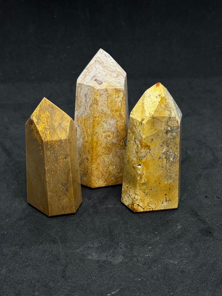 Image of Yellow Brazilian Jasper towers (3pcs)
