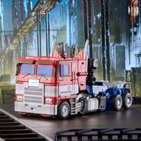 Image 4 of Hasbro Transformers Movie Masterpiece MPM-12 Optimus Prime Collectible Figure 9-inch