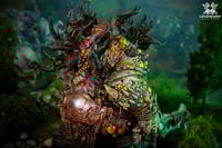 Image 5 of King of Ruin