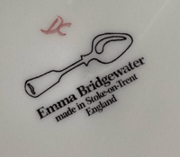 Image 6 of Mary Fedden Lion cake plate