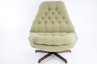 Image 4 of Fauteuil scandinave pivotant vert