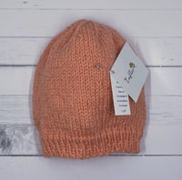 Beanie 8ply - L382 - Orange Cream