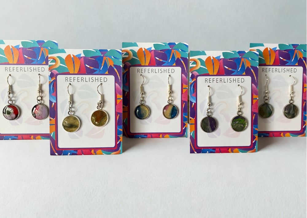 Image of Drop round earrings 