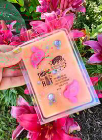 Image 3 of Tropic like it's hot- a Rockytop Wax Works exclusive custom houseblend fragrance 