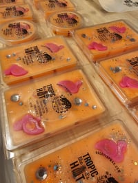 Image 16 of Tropic like it's hot- a Rockytop Wax Works exclusive custom houseblend fragrance 