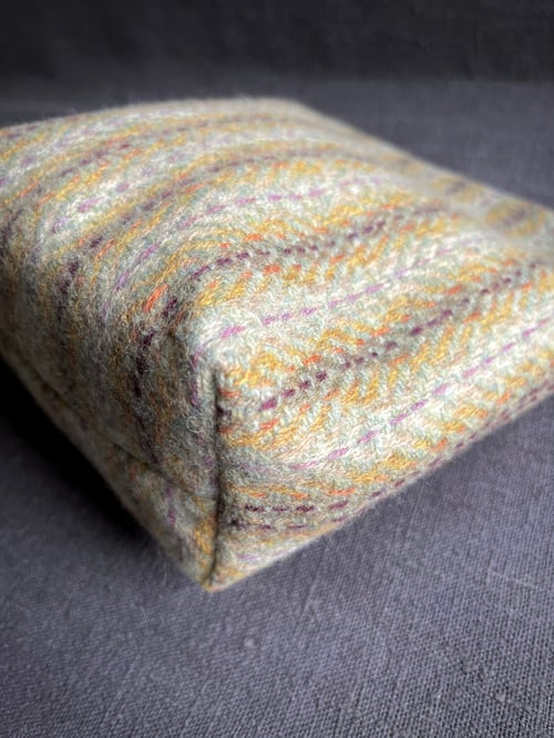 Image of No.28  Medium Handwoven Accessories Bag