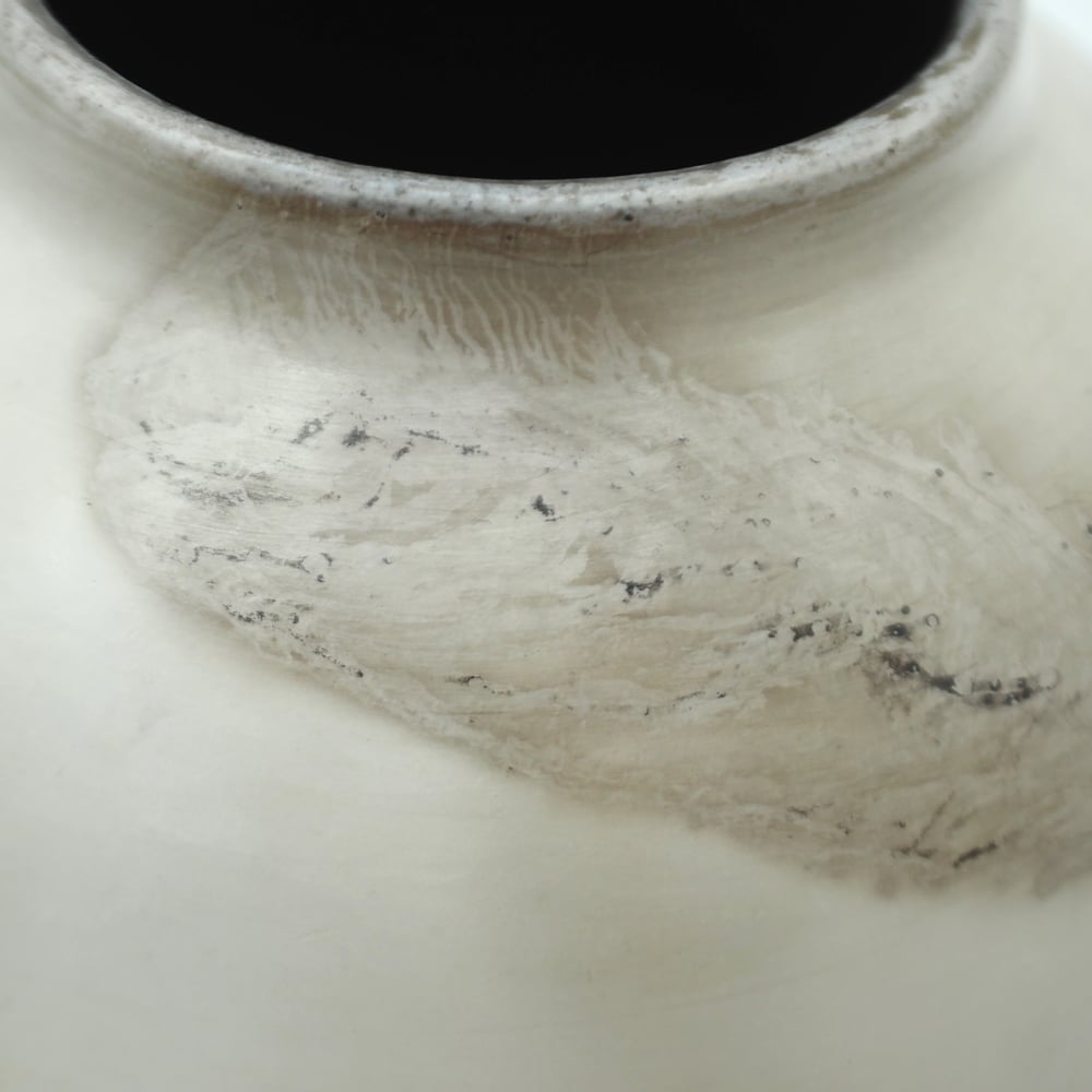 Image of Ghost Feather Raku Pot 014