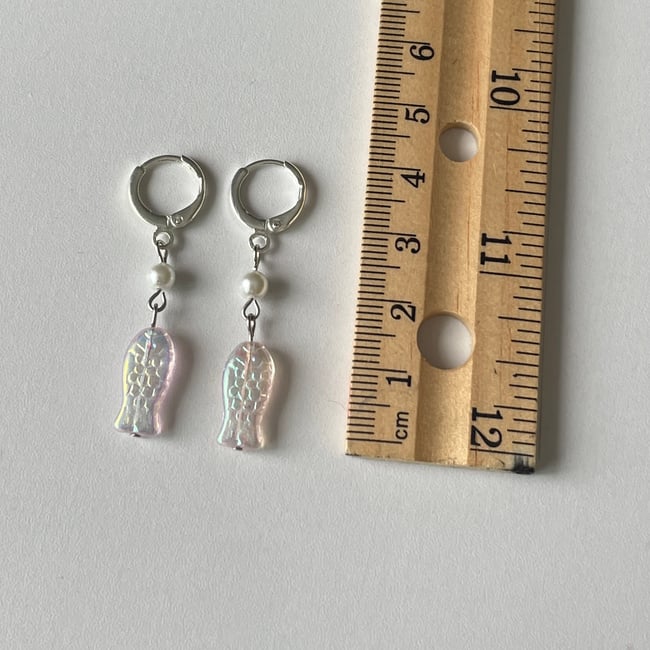 'hanging fish' huggie hoop earrings