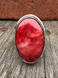 Image 2 of WL&A Handmade Heavy Ingot Cuatro Red Sponge Coral Ring - Size 8.5