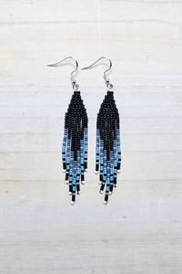 Black/grey/blue mini fringe