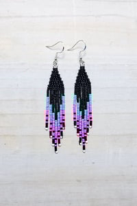 Black/turquoise/fuchsia mini fringe 