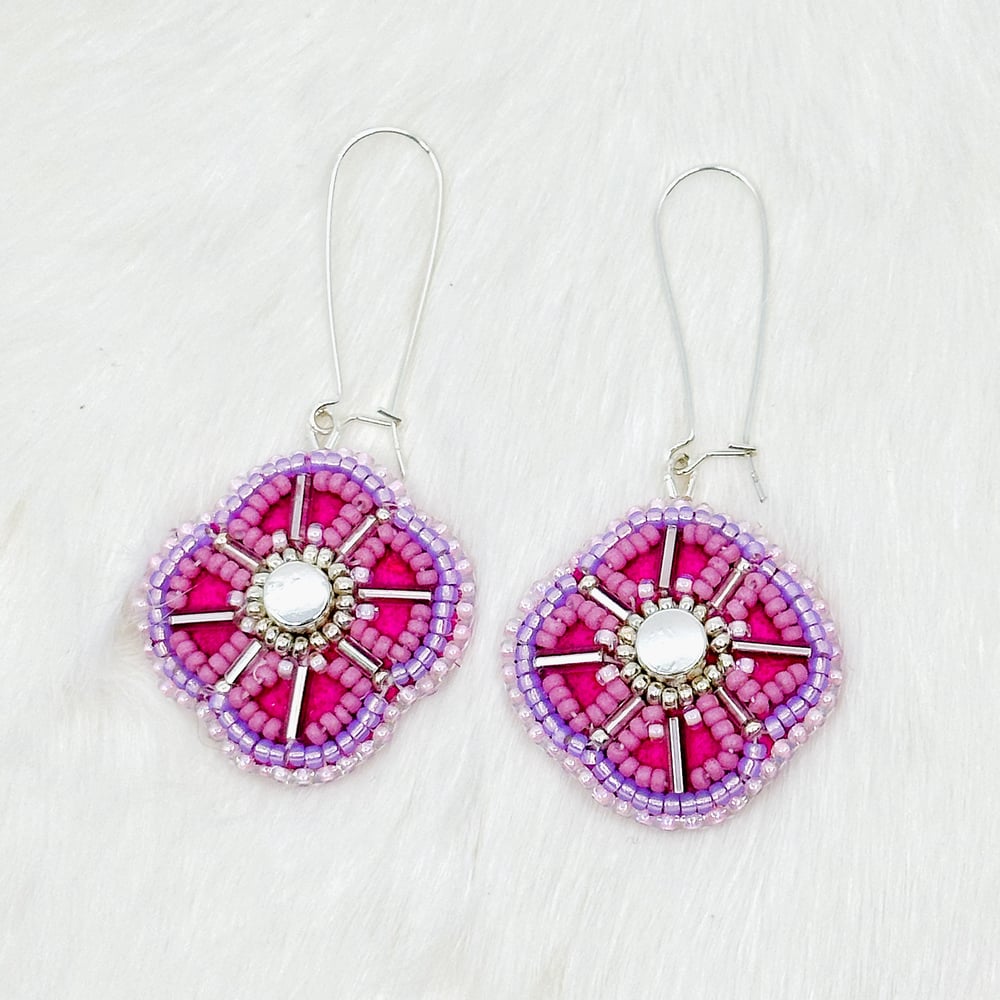 Image of Spring Bloom - Hanging Earrings with Salmon Leather