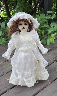 Image 3 of Horror Creepy Porcelain Artist Doll Elizabeth with Glowing Eyes 