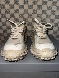 Image 2 of Balenciaga Bouncer Beige Sneaker